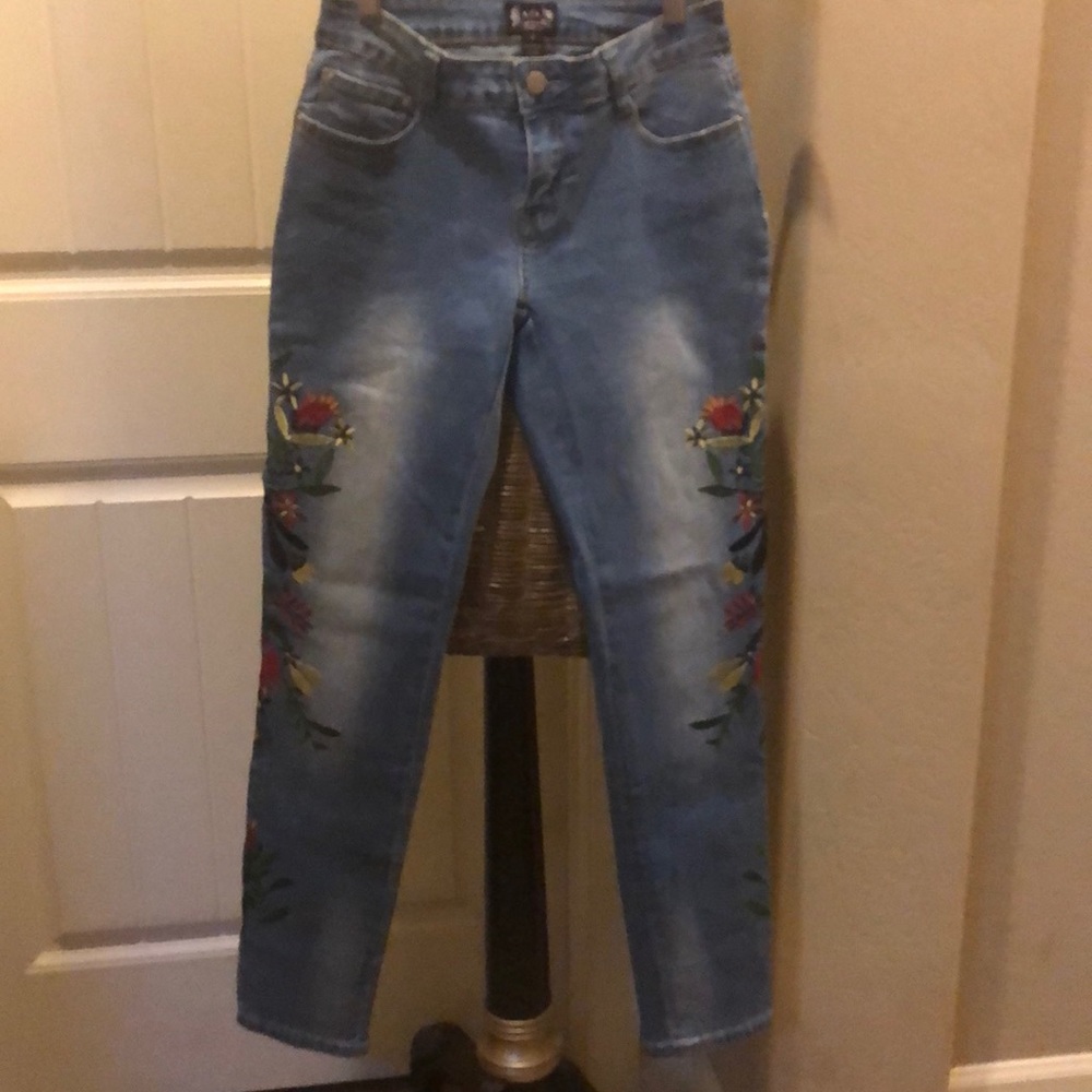 A.Z.I. Jeans